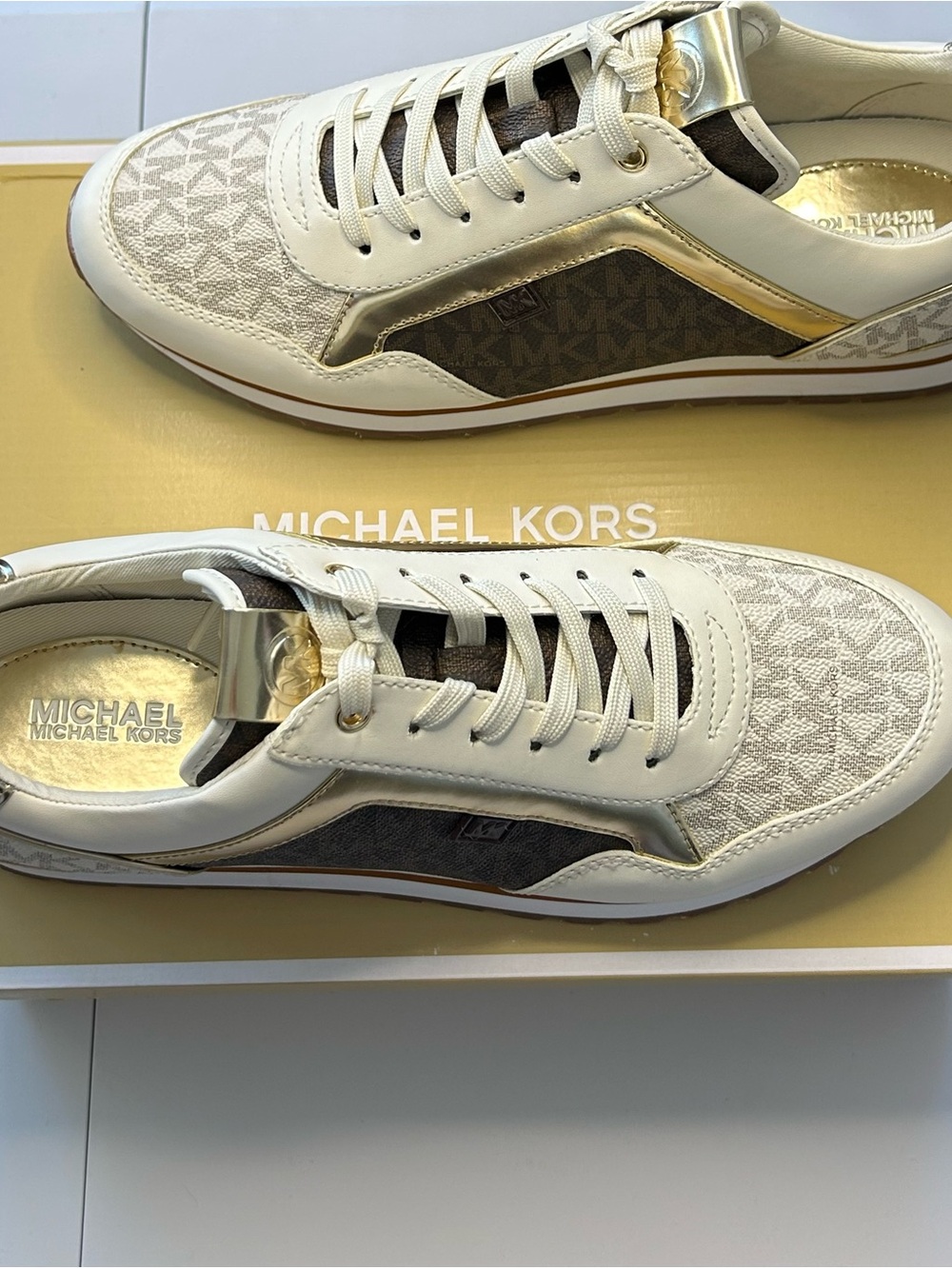 Michael Kors Men’s White, Brown & Gold Logo Low-Top Sneakers
